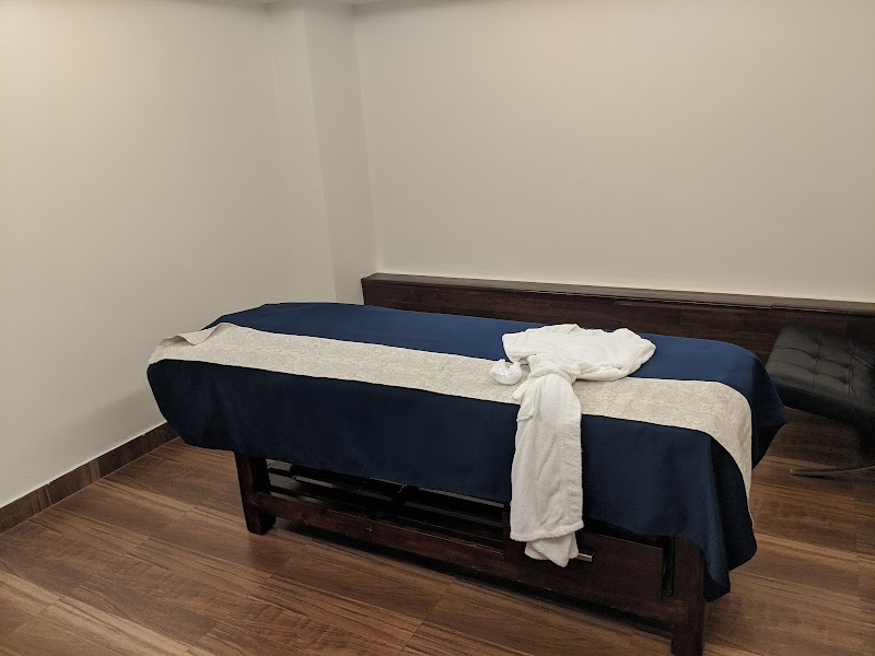 Spa & Massage