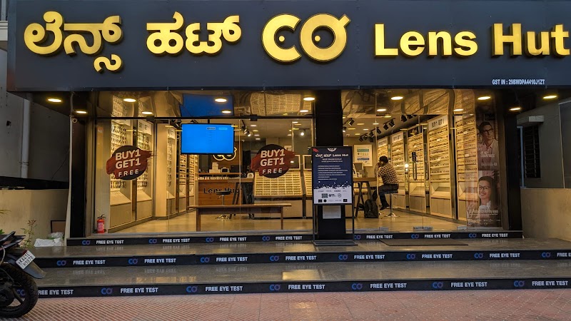 Lens Hut HSR