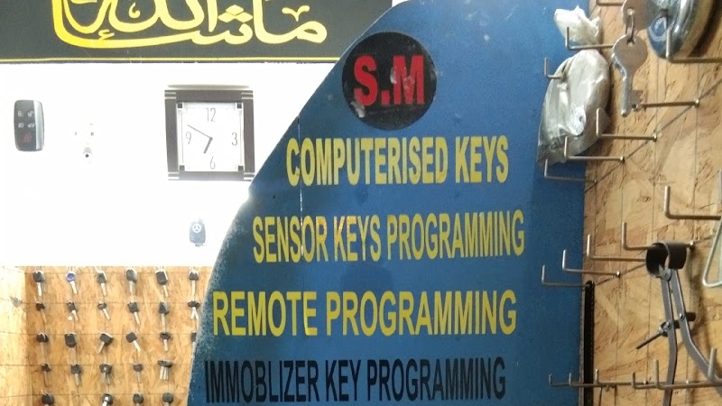 Universal Key Makers